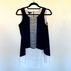 Black and White High-low Sleeveless Bouse